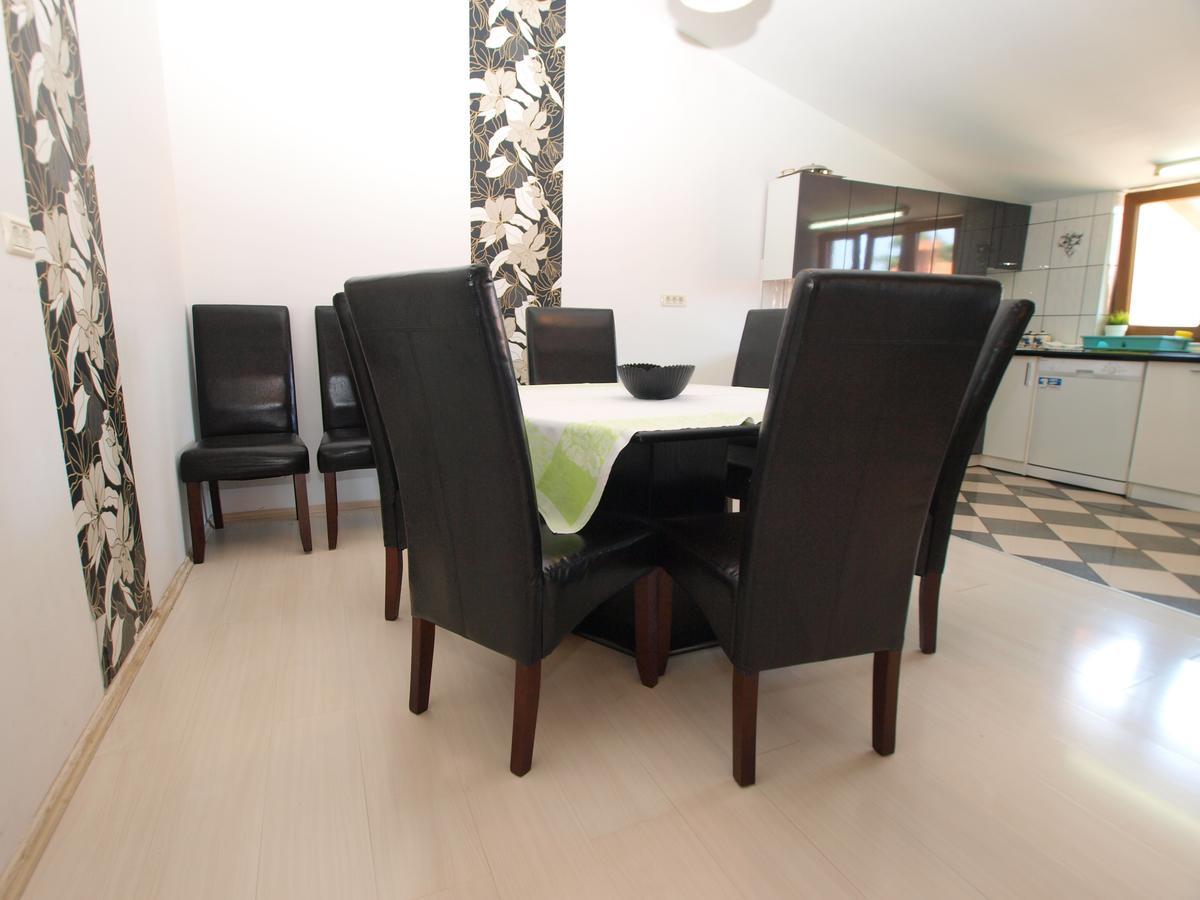 Apartments Marija 85 ฟาชานา ภายนอก รูปภาพ
