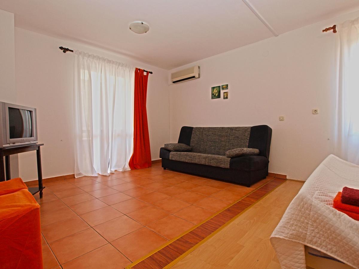 Apartments Marija 85 ฟาชานา ภายนอก รูปภาพ