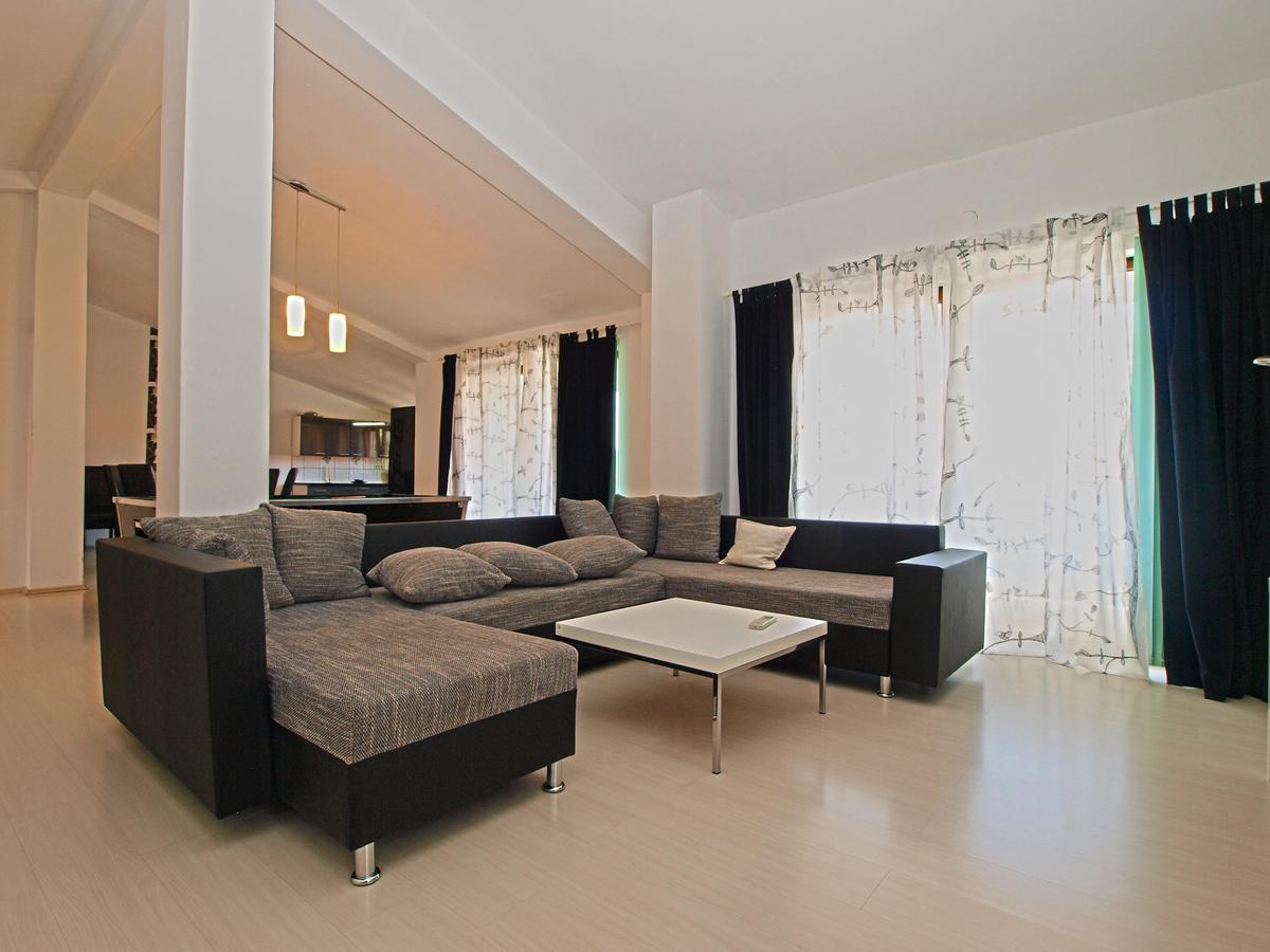 Apartments Marija 85 ฟาชานา ภายนอก รูปภาพ