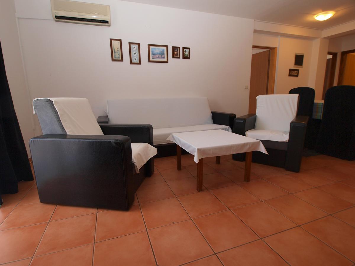 Apartments Marija 85 ฟาชานา ภายนอก รูปภาพ