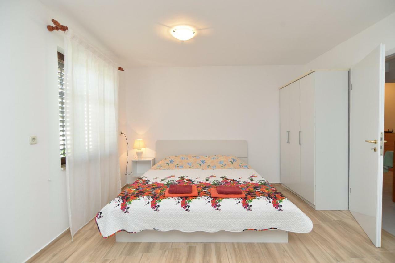 Apartments Marija 85 ฟาชานา ภายนอก รูปภาพ